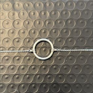 Elegant Sterling Silver Circle Pendant Choker Necklace